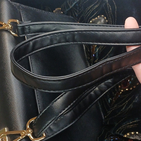 DKNY Black Crossbody Bag with Gold Hardware - Picture 17 of 17